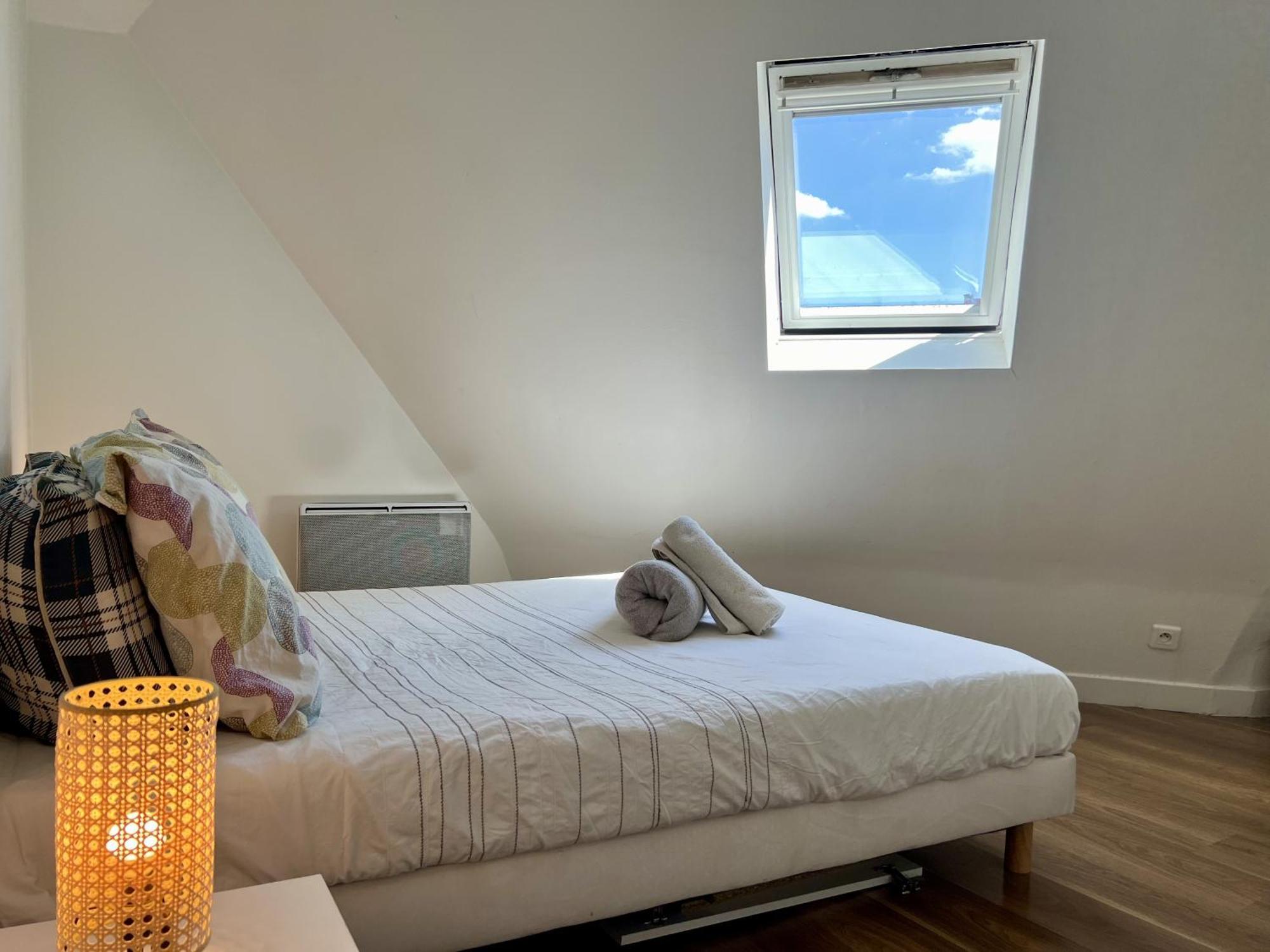 Apartment Charme Parisien - Sous Les Toits De A Opera Paris